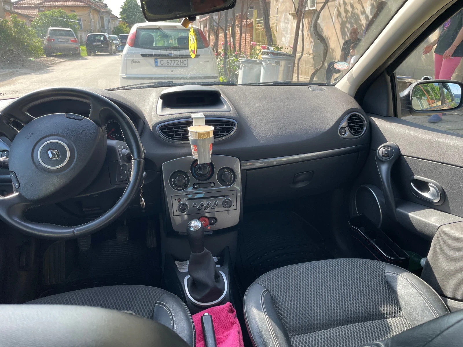 Renault Clio, снимка 3 - Автомобили и джипове - 54713477