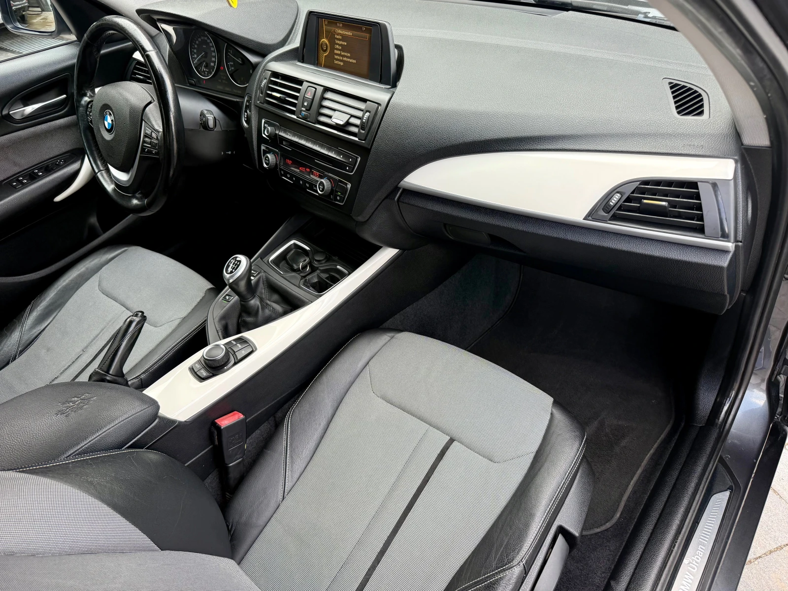 BMW 120  URBAN, снимка 13 - Автомобили и джипове - 54741198