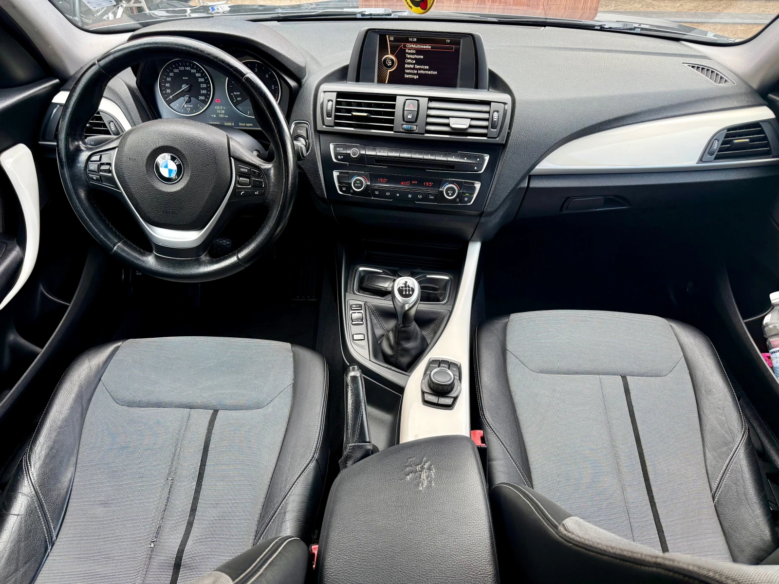 BMW 120  URBAN, снимка 11 - Автомобили и джипове - 54741198
