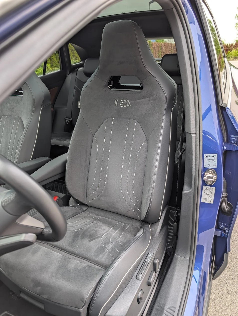 VW ID.4 PRO PERFORMANCE, снимка 8 - Автомобили и джипове - 55770755