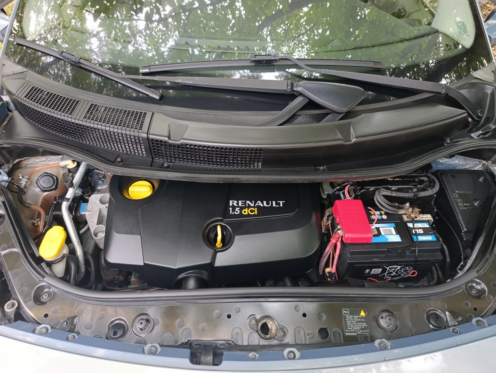 Renault Scenic 1.5DCI, снимка 12 - Автомобили и джипове - 56207708