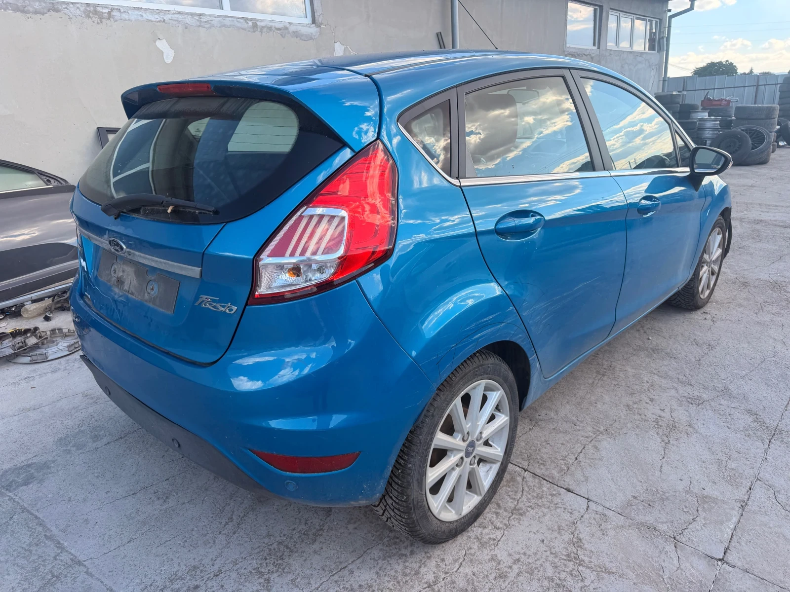 Ford Fiesta 1.0 EcoBoost , снимка 3 - Автомобили и джипове - 56259847