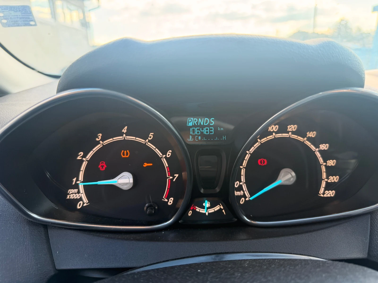 Ford Fiesta 1.0 EcoBoost , снимка 10 - Автомобили и джипове - 56259847