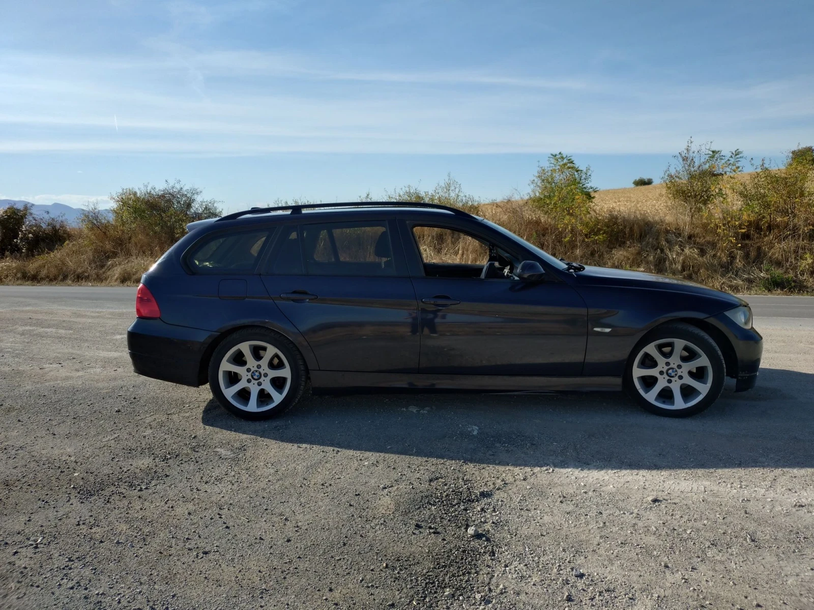 BMW 320 Е91, снимка 8 - Автомобили и джипове - 56484090