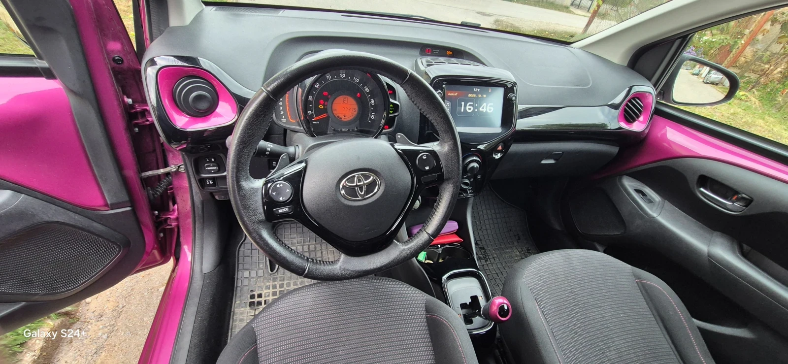 Toyota Aygo, снимка 11 - Автомобили и джипове - 56553824
