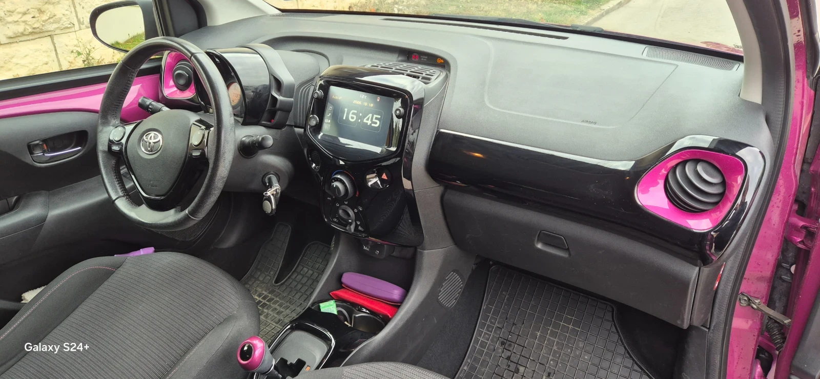Toyota Aygo, снимка 8 - Автомобили и джипове - 56553824
