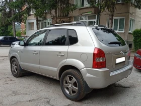 Hyundai Tucson 143кс_4х4_6.скорости_Верига_5 л./100км_Перфектен !, снимка 8