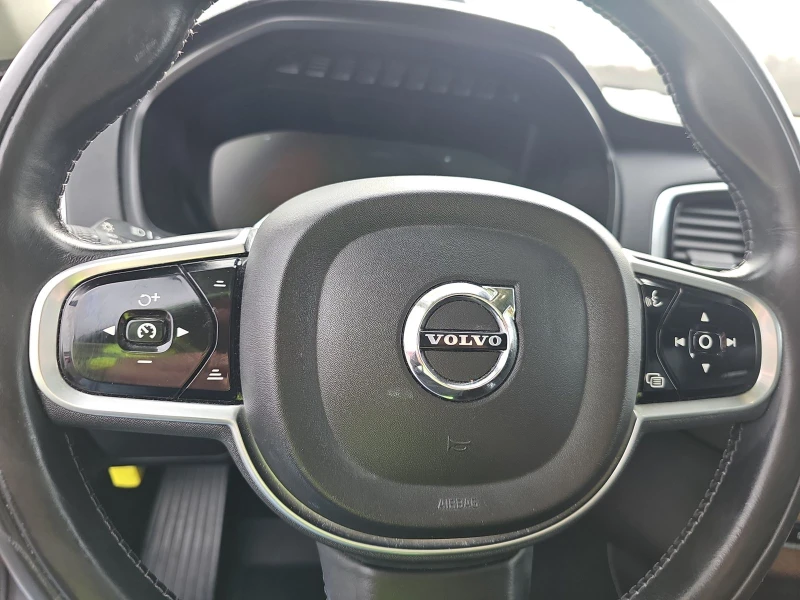 Volvo Xc90 INSCRIPTION/ПОДГРЕВ/ОБДУХВАНЕ/KEYLESS/PANO/NAVI/, снимка 10 - Автомобили и джипове - 48625468