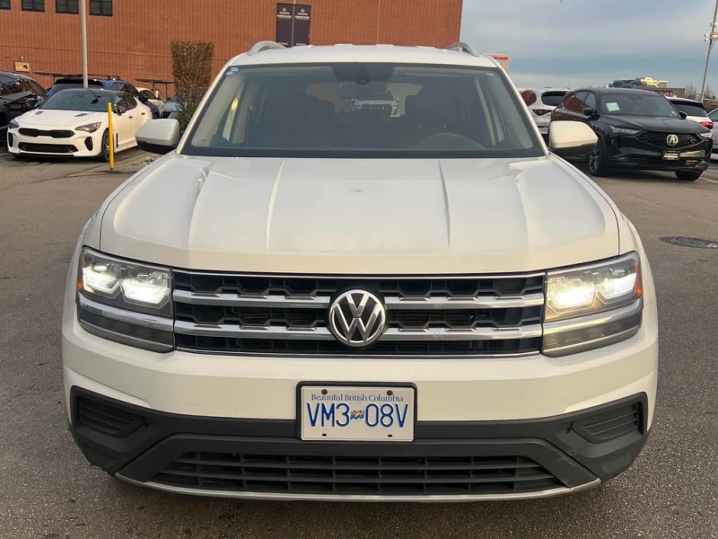 VW Atlas 2018 Trendline * CARFAX * БЕЗ ПЪРВОНАЧАЛНА ВНОСКА, снимка 2 - Автомобили и джипове - 52856090