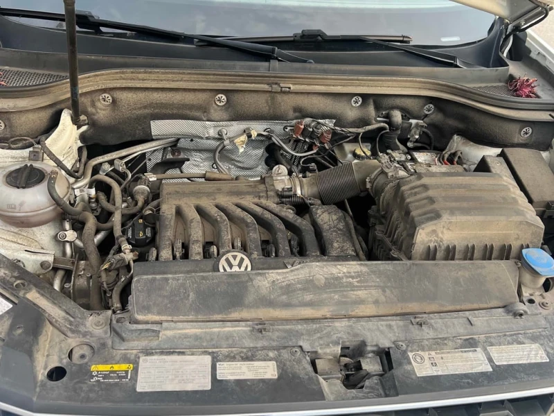 VW Atlas 2018 Trendline * CARFAX * БЕЗ ПЪРВОНАЧАЛНА ВНОСКА, снимка 13 - Автомобили и джипове - 52856090