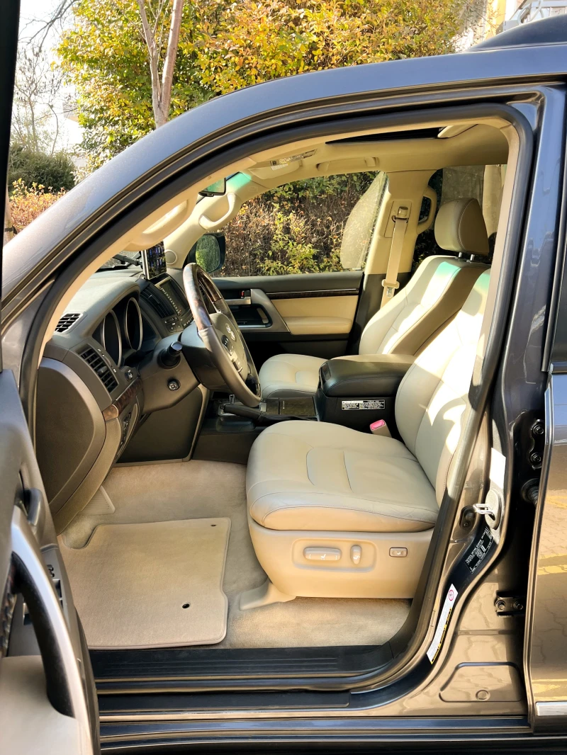 Toyota Land cruiser 200 1 Собственик, снимка 6 - Автомобили и джипове - 52869584