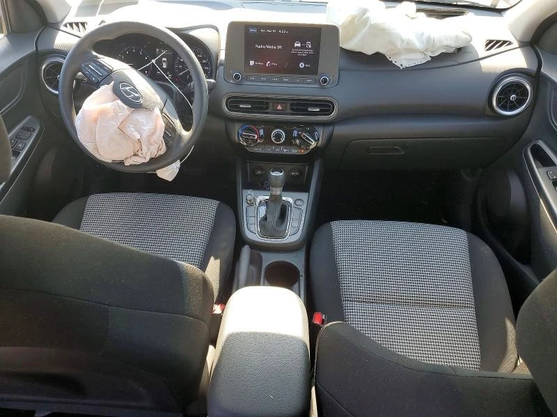 Hyundai Kona, снимка 8 - Автомобили и джипове - 54707819