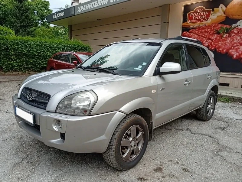 Hyundai Tucson CRDI_143кс_4х4_6.скорости_Верига_5 л./100км.