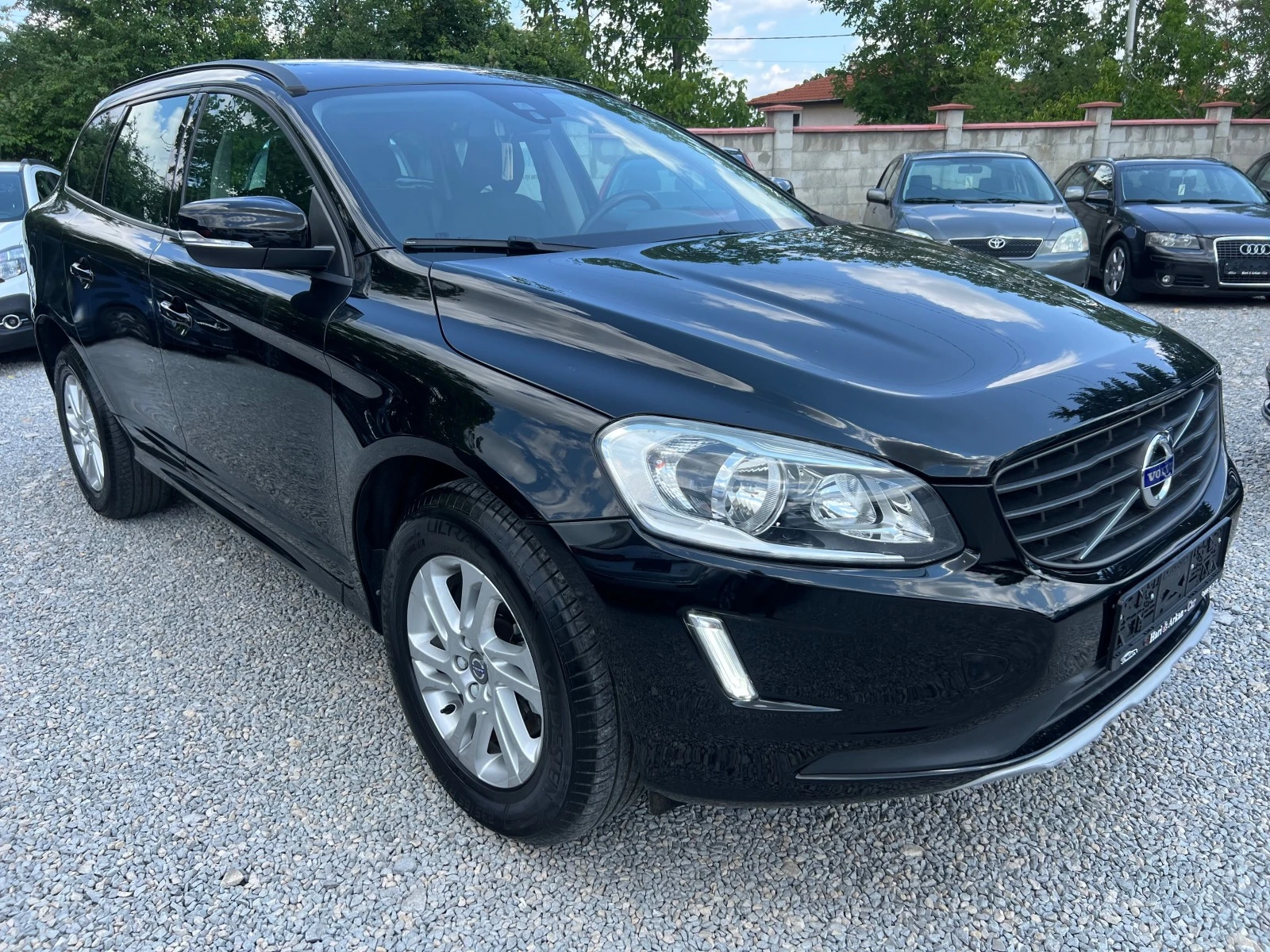 Volvo XC60 FACE-2.0D-ЕВРО 6В-НАВИГАЦИЯ - изображение 8