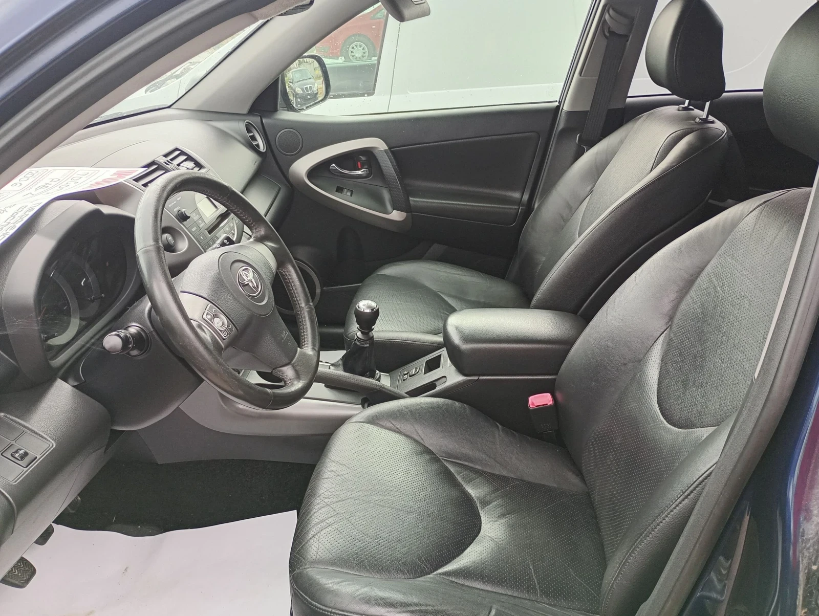 Toyota Rav4 2.2  - изображение 8