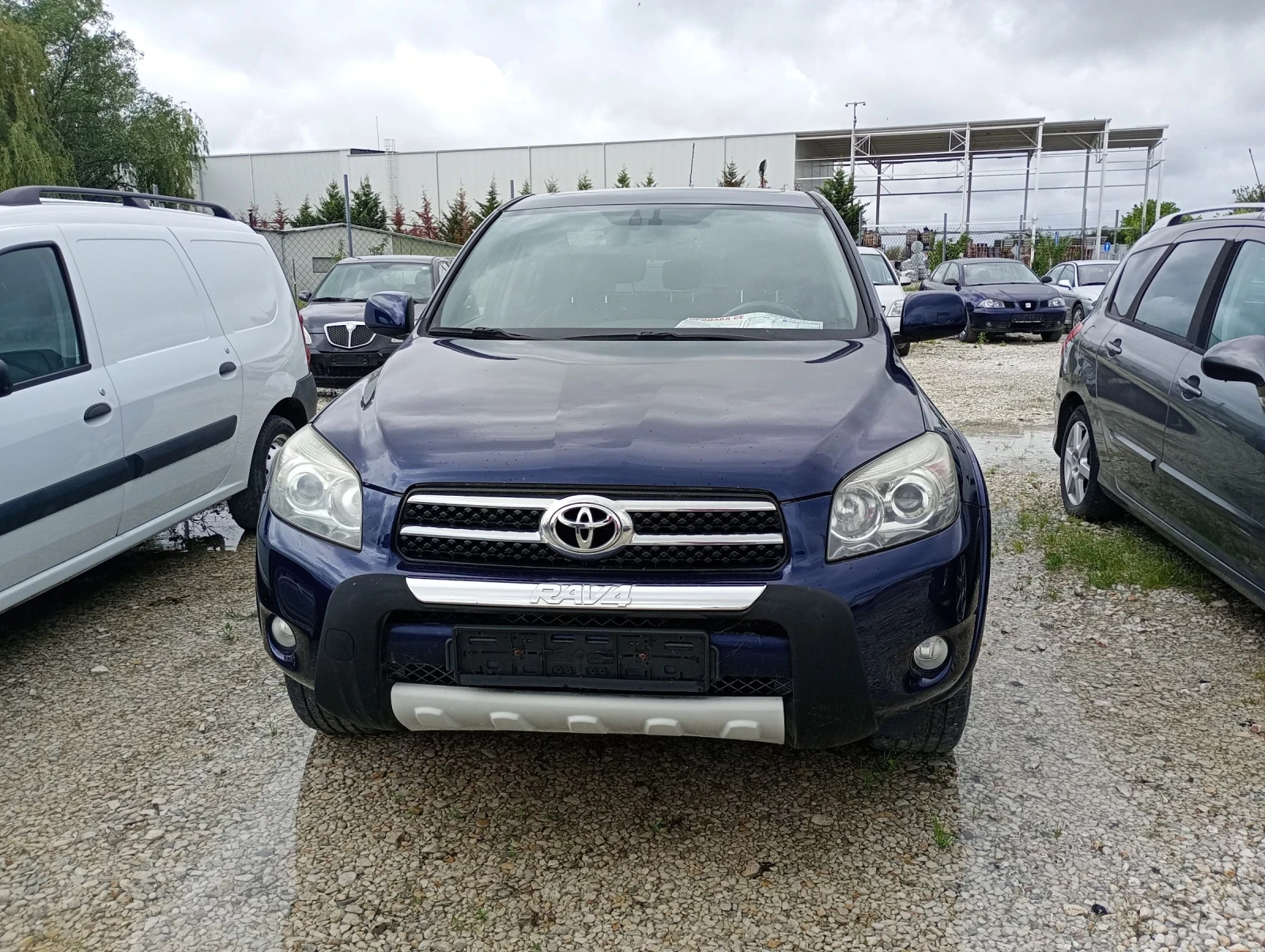 Toyota Rav4 2.2  - изображение 2