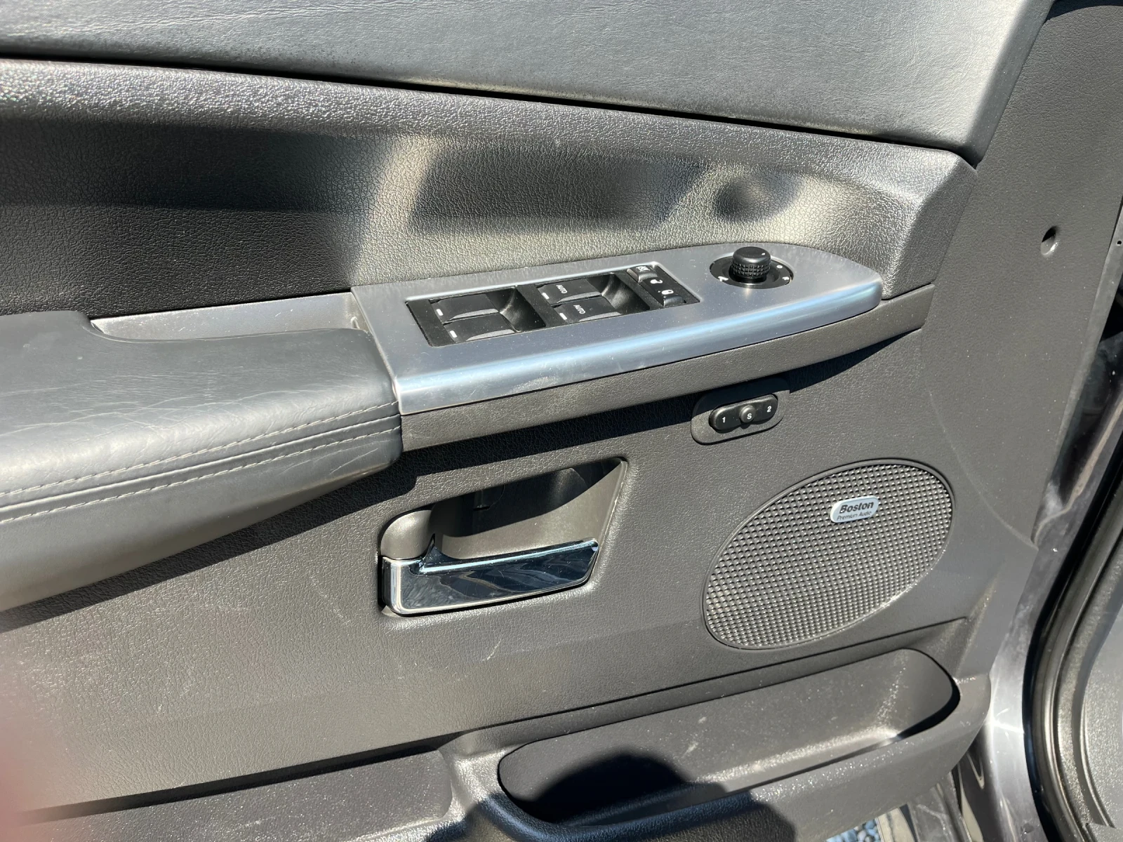Jeep Grand cherokee 3.0L CRD Face  - изображение 9