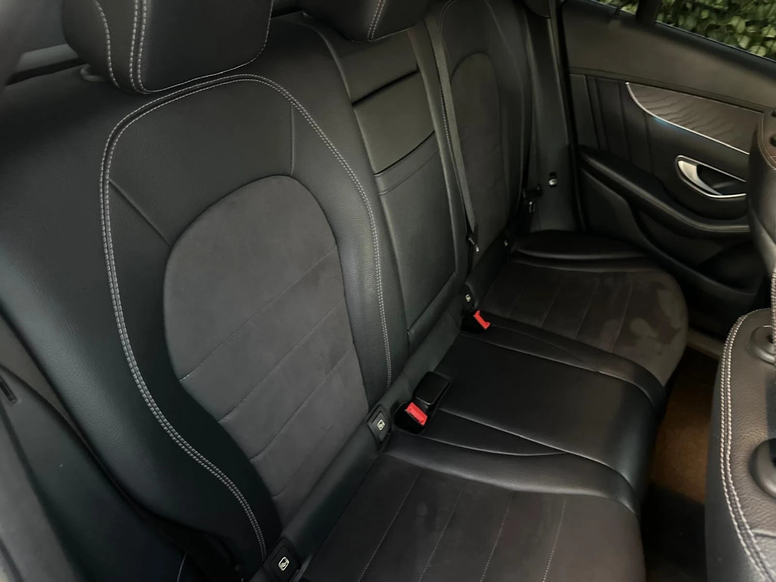 Mercedes-Benz GLC 250 d 4Matic* AMG | Mobile.bg — изображение 13