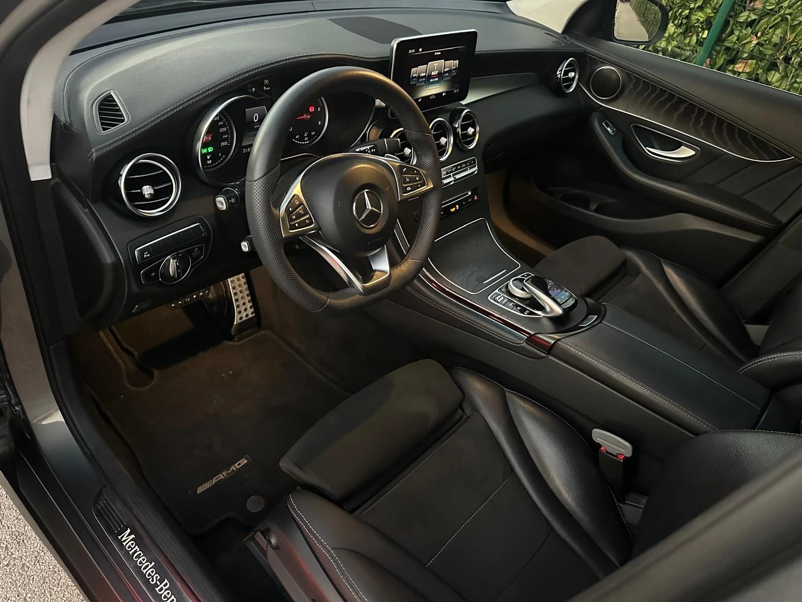 Mercedes-Benz GLC 250 d 4Matic* AMG | Mobile.bg — изображение 11