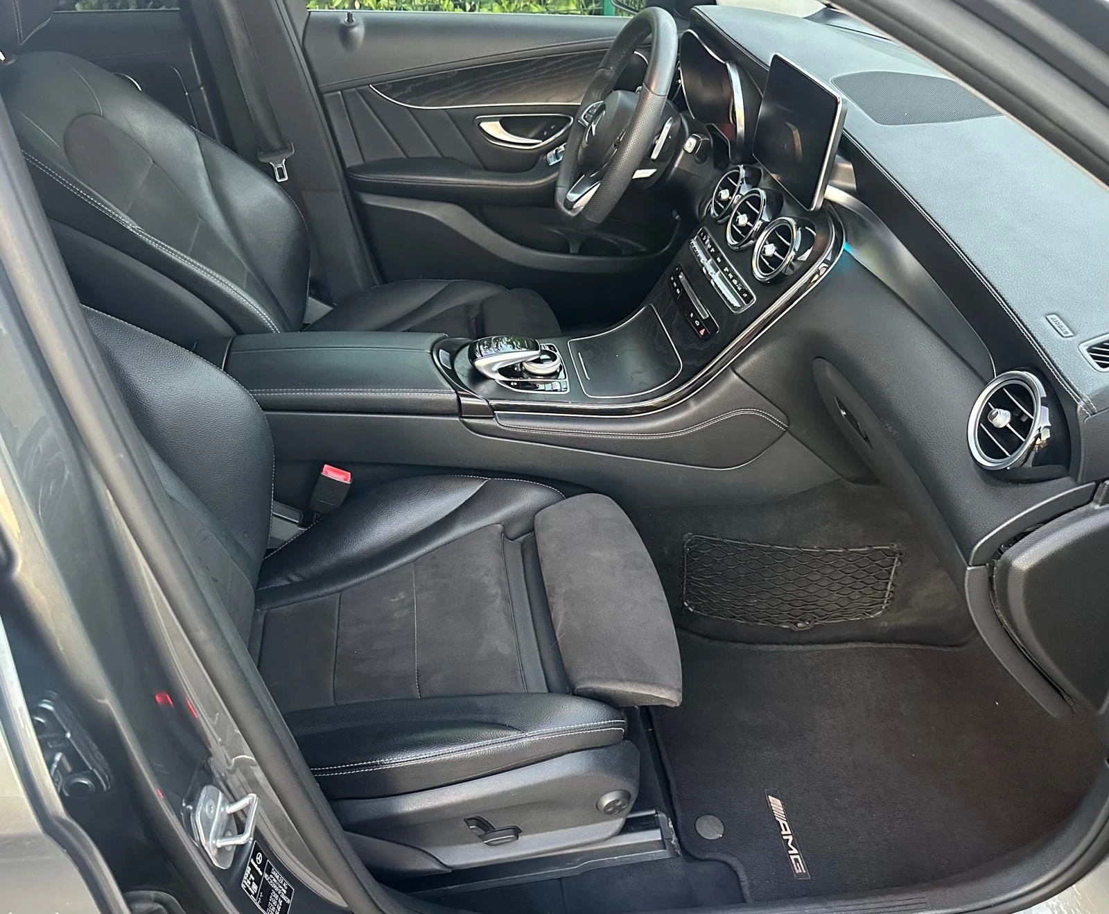 Mercedes-Benz GLC 250 d 4Matic* AMG | Mobile.bg — изображение 12
