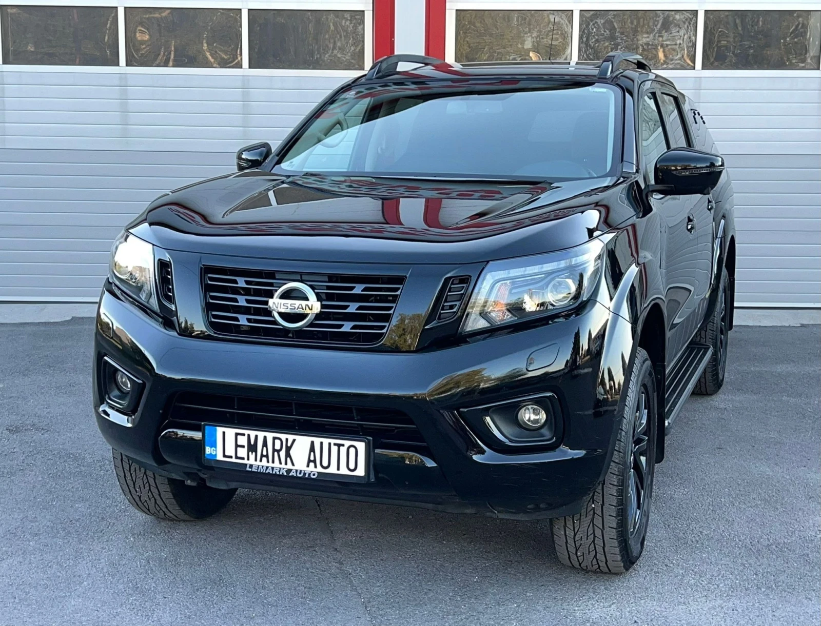 Nissan Navara 2.3D BLACK EDITION AUTOMAT KEY LESS NAVI 360KAMERA - изображение 4