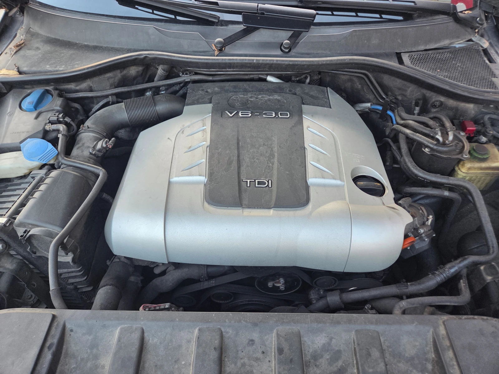 Audi Q7 3.0TDI/Quattro/Navi, снимка 17 - Автомобили и джипове - 53772887