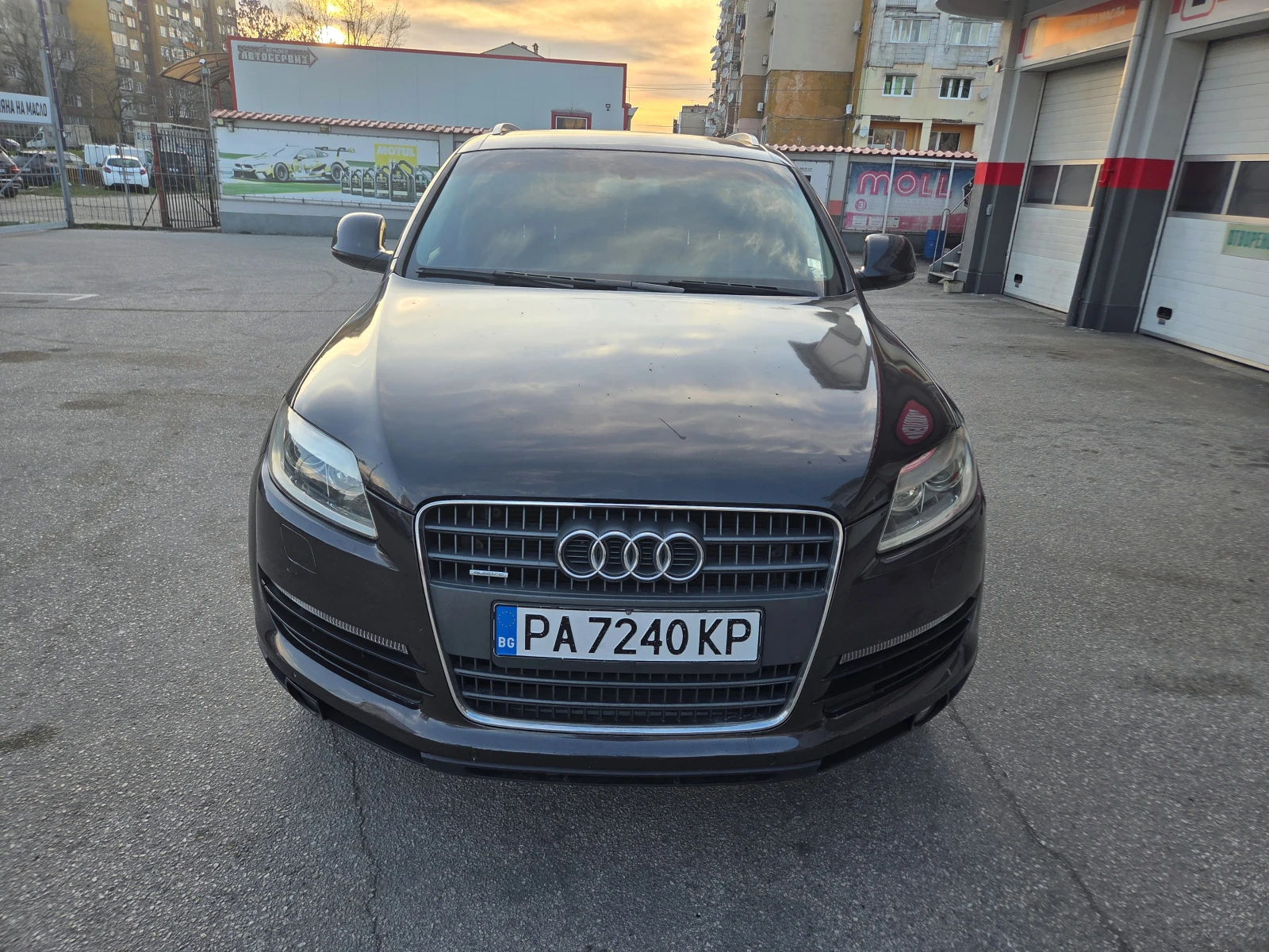 Audi Q7 3.0TDI/Quattro/Navi, снимка 8 - Автомобили и джипове - 53772887