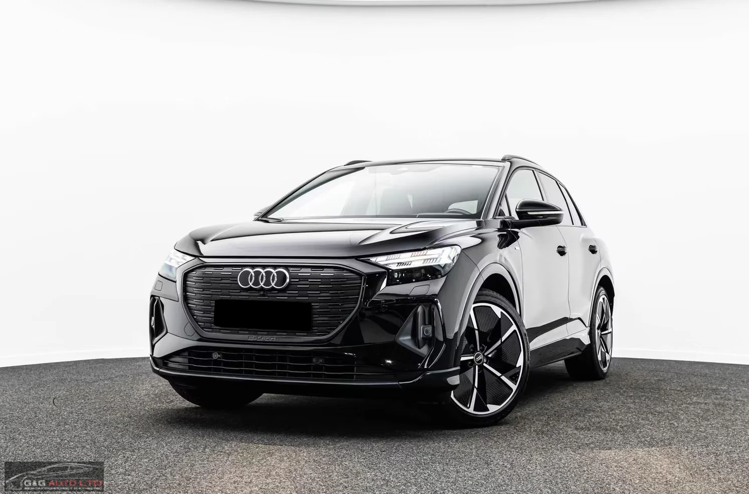 Audi Q4 45e-TRON/265HP/BLACK/PANO/HUD/CAM/MEMO/H.PUMP/912g | Auto.bg — изображение 1