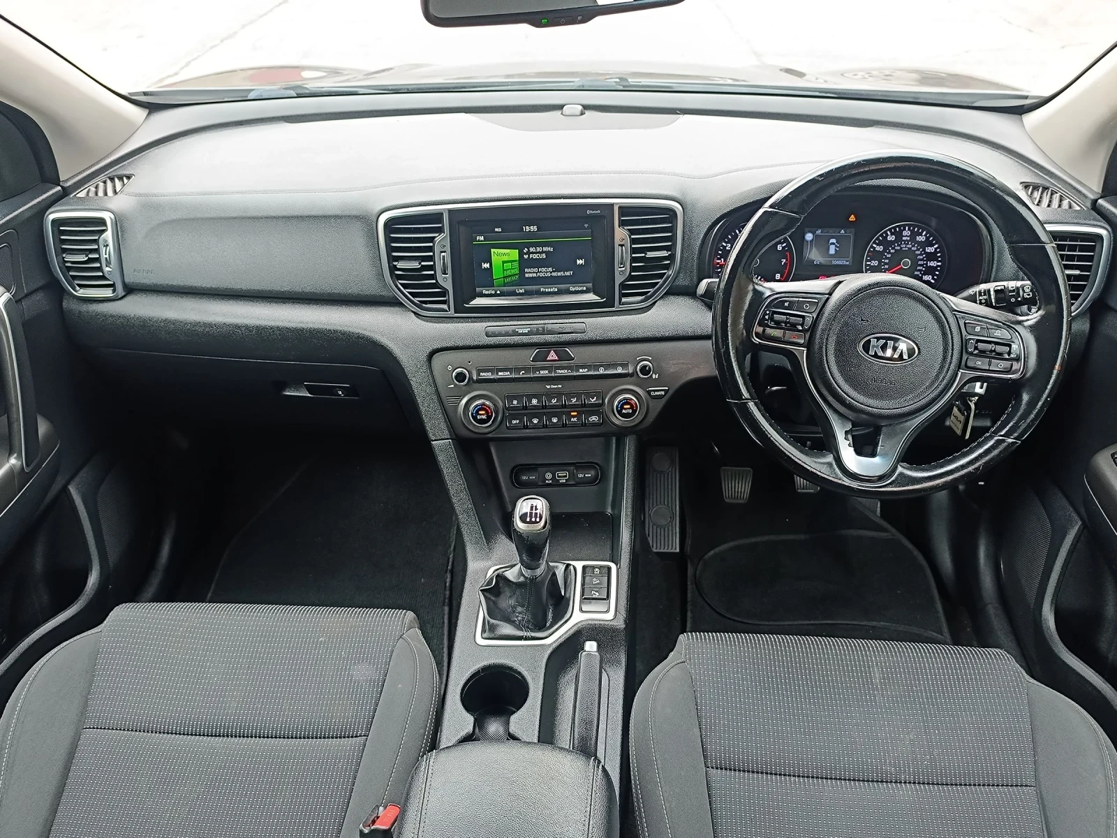 Kia Sportage 1.6 GDI, снимка 15 - Автомобили и джипове - 53960886