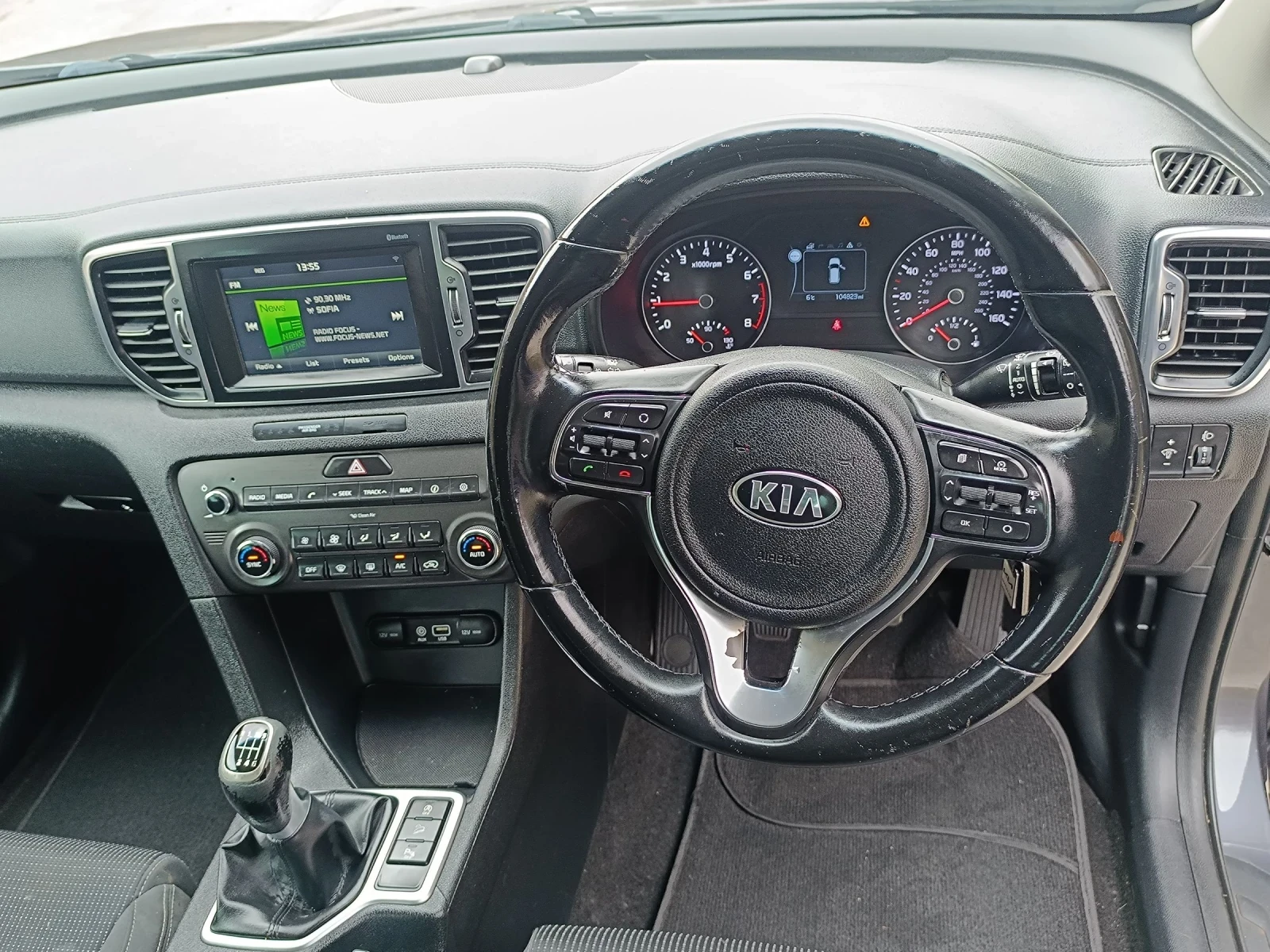 Kia Sportage 1.6 GDI, снимка 13 - Автомобили и джипове - 53960886