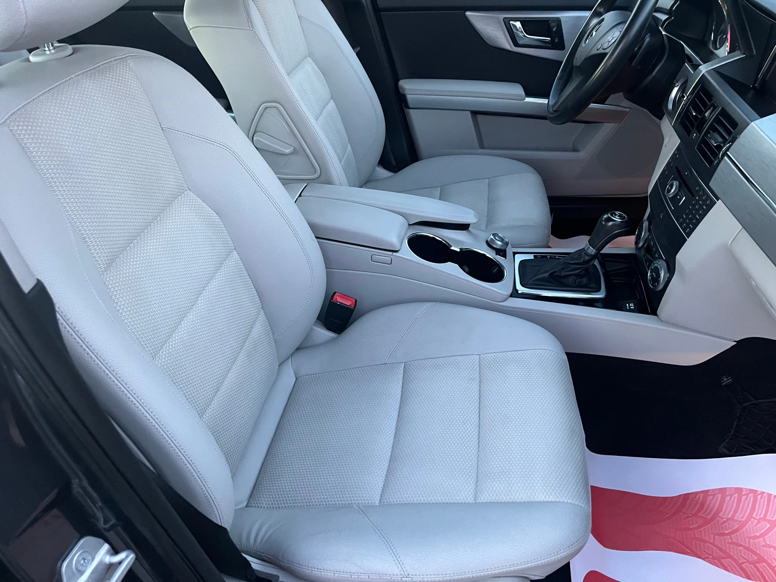 Mercedes-Benz GLK 250 CDI, снимка 9 - Автомобили и джипове - 53995151