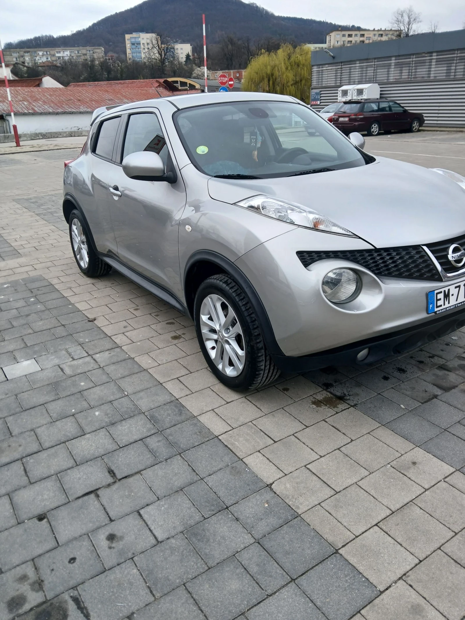 Nissan Juke 1.5 dci, снимка 2 - Автомобили и джипове - 54061412
