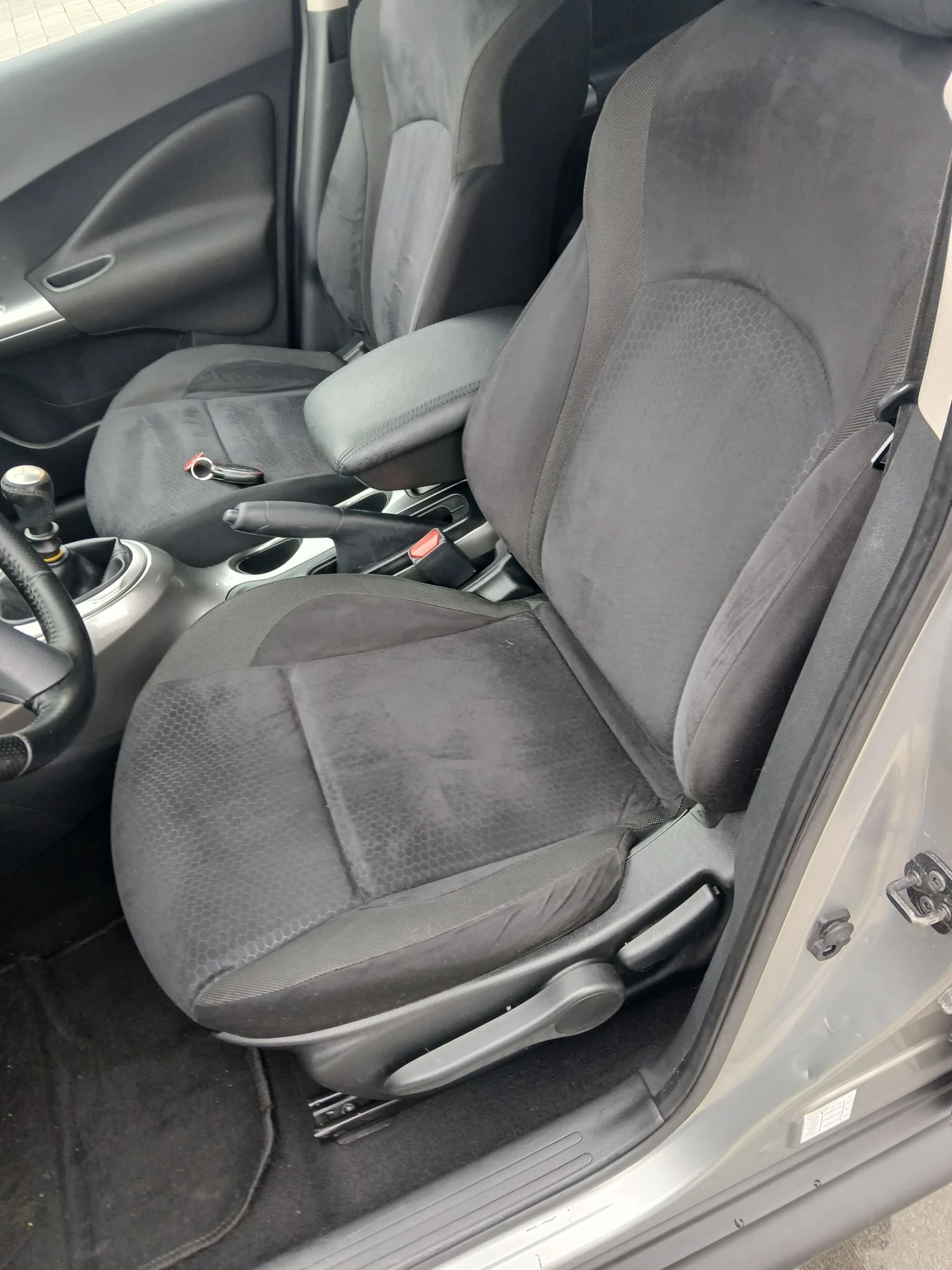 Nissan Juke 1.5 dci, снимка 14 - Автомобили и джипове - 54061412
