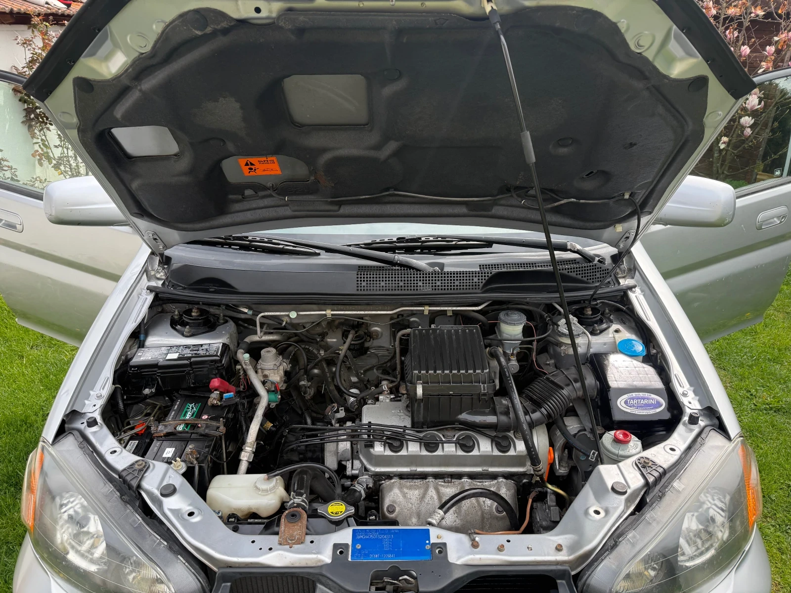 Honda Hr-v 1, 6 105h.p, снимка 14 - Автомобили и джипове - 54467943