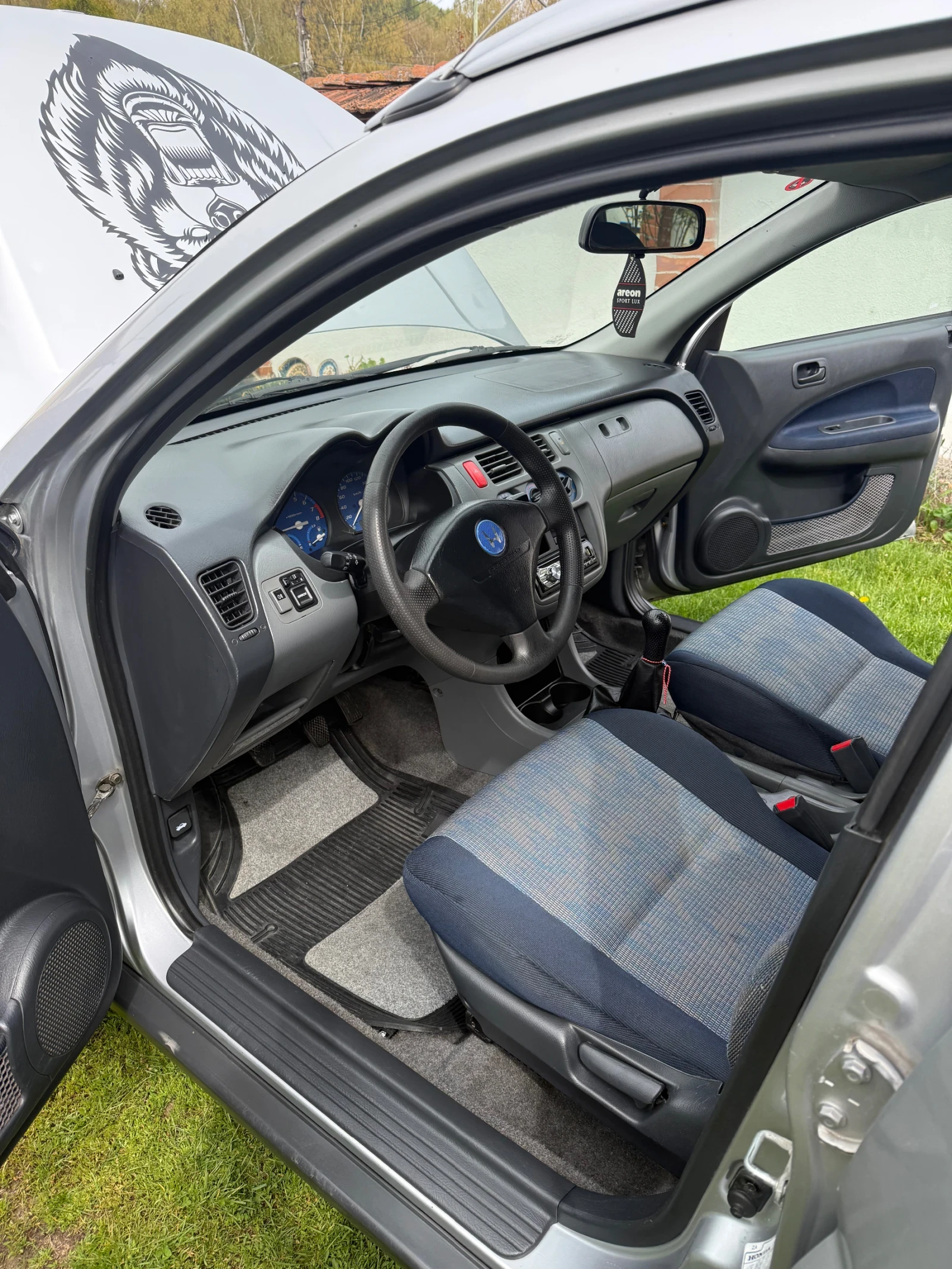 Honda Hr-v 1, 6 105h.p, снимка 10 - Автомобили и джипове - 54467943
