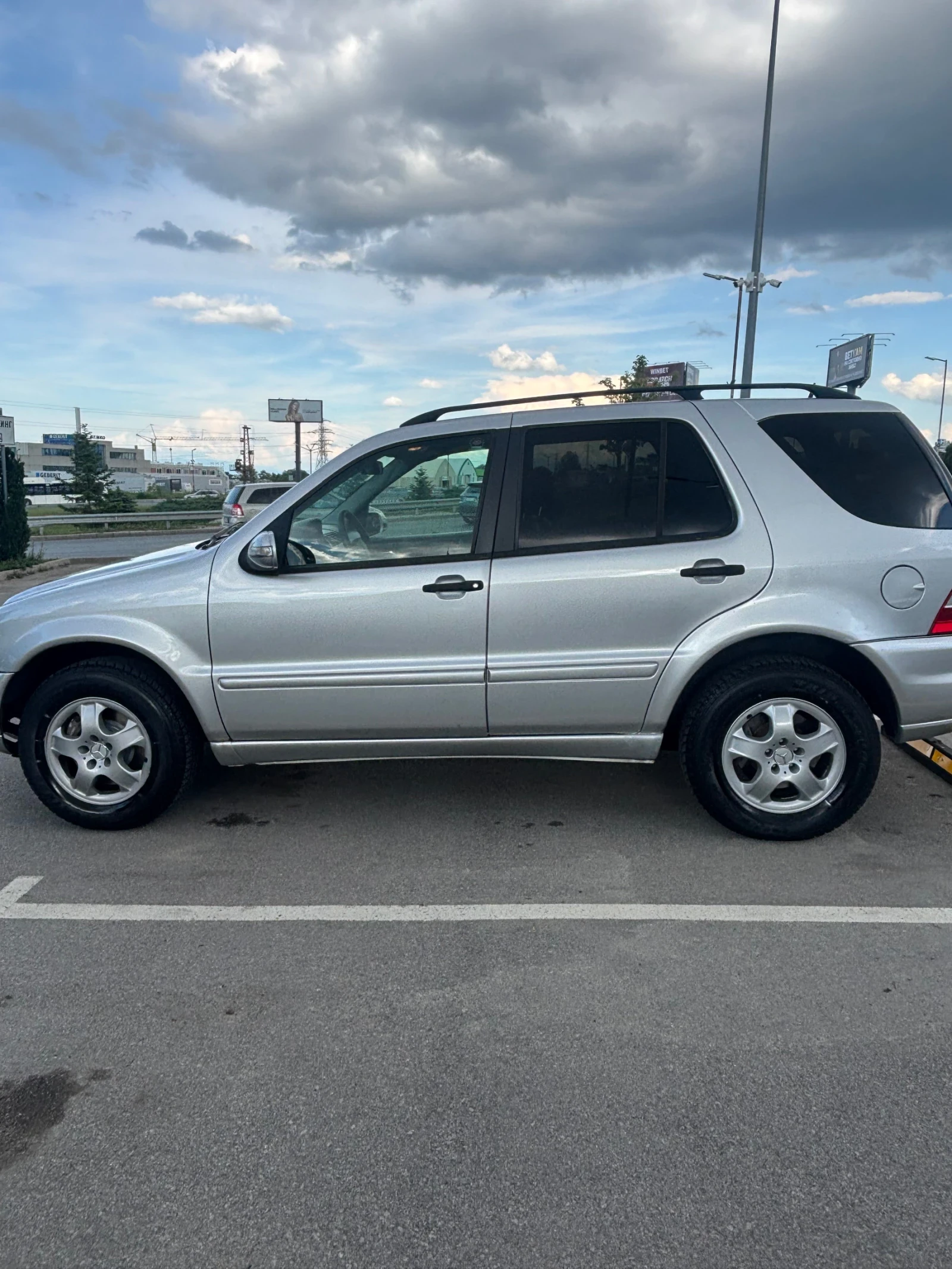 Mercedes-Benz ML 270 CDI, снимка 7 - Автомобили и джипове - 54877492