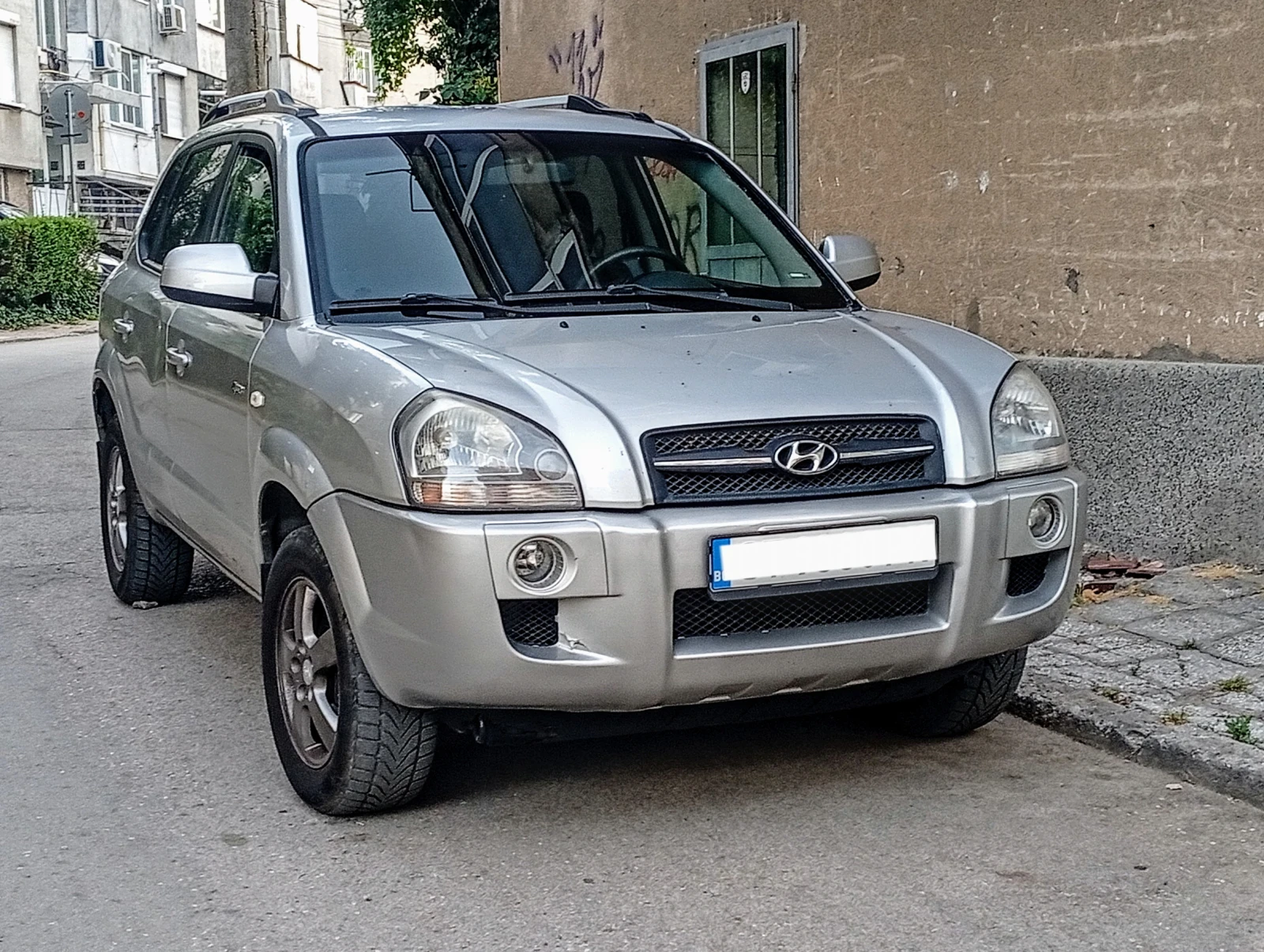 Hyundai Tucson 143кс_4х4_6.скорости_Верига_5 л./100км_Перфектен !