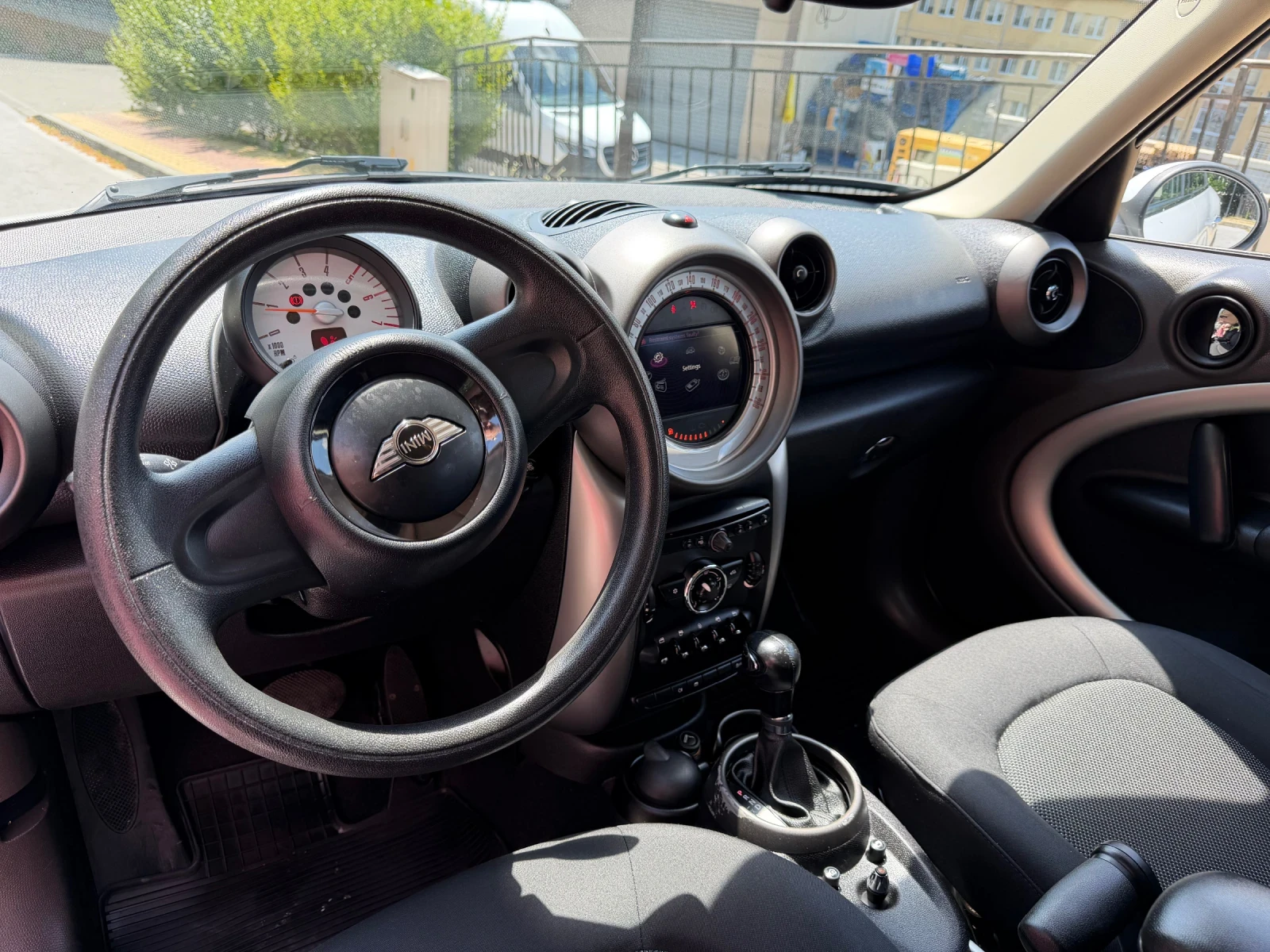 Mini Countryman, снимка 15 - Автомобили и джипове - 55385666