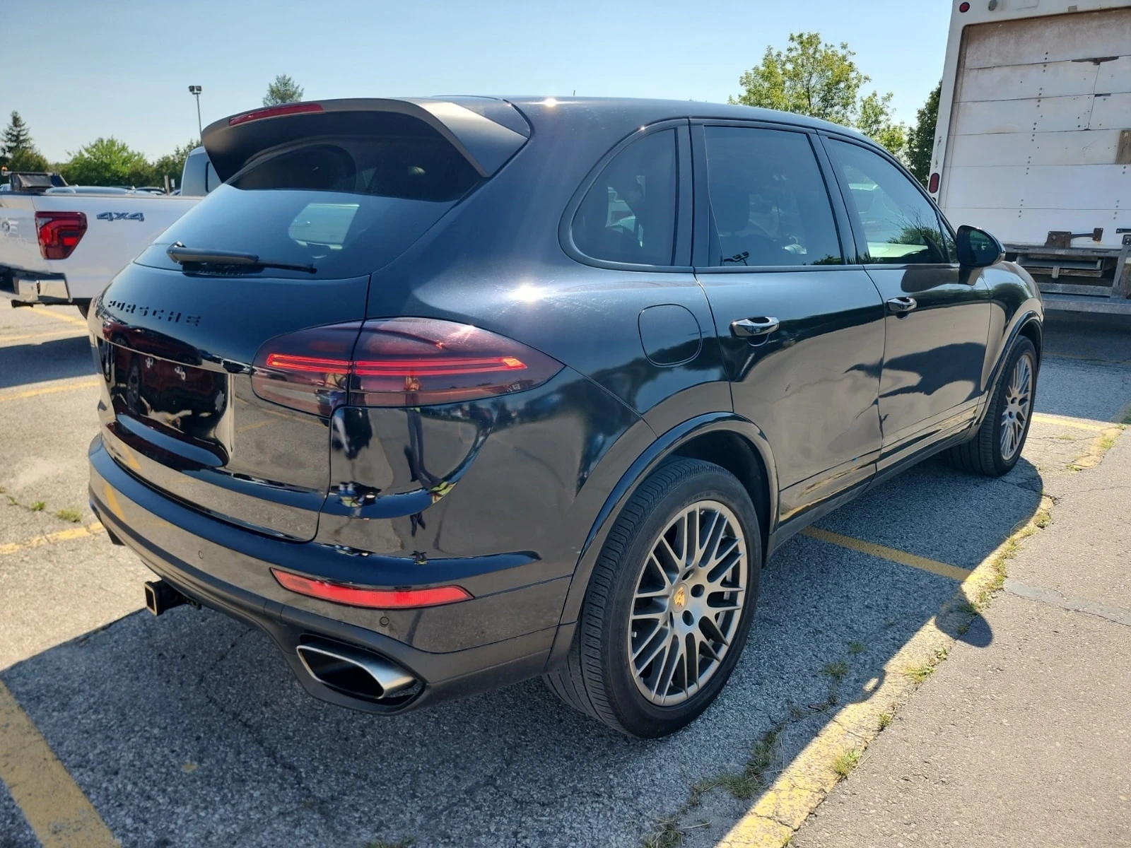 Porsche Cayenne 3.6L  AWD / RED INT / MEMORY / ОБДУХВАНЕ , снимка 2 - Автомобили и джипове - 55999596