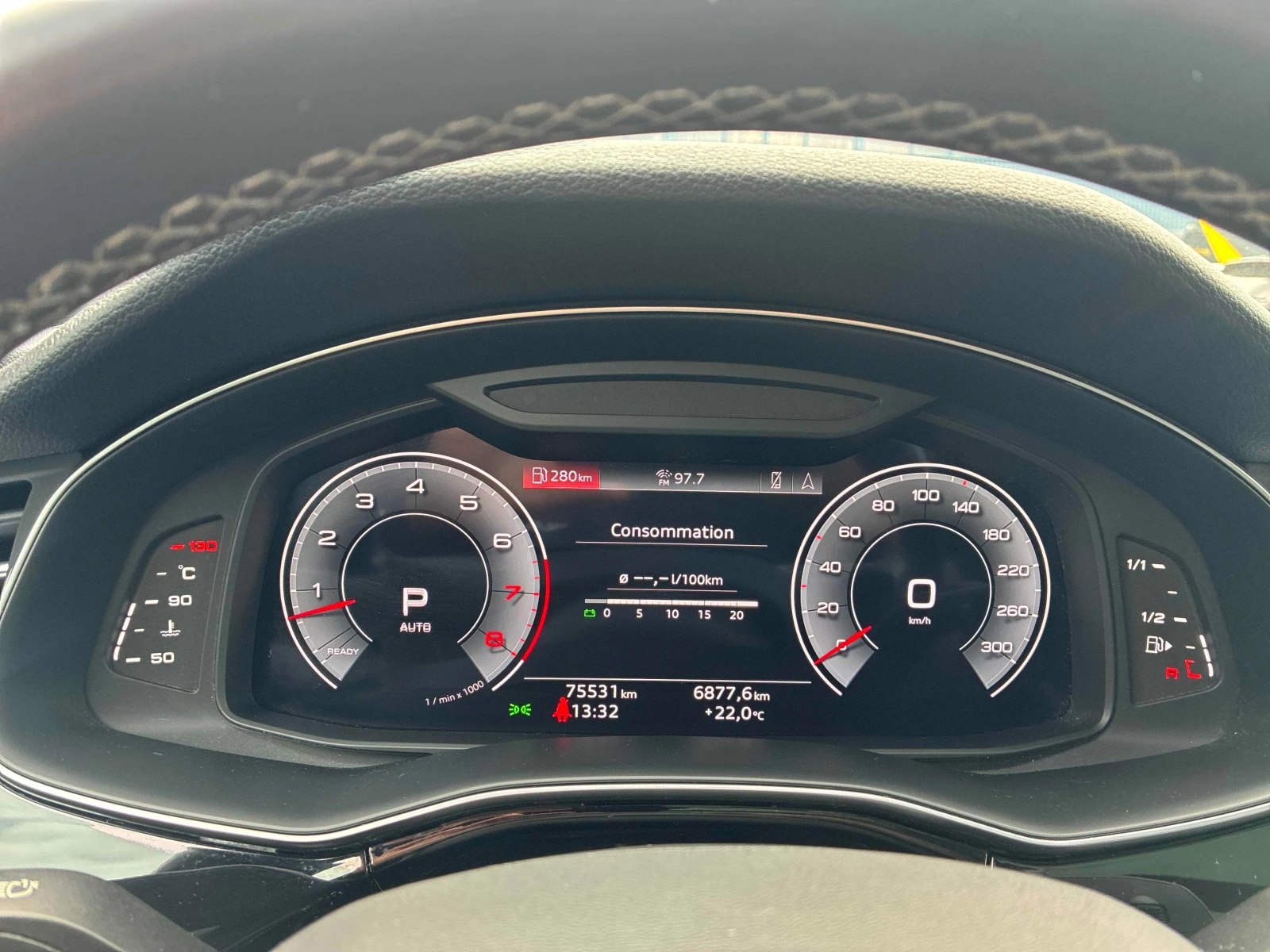 Audi Q8 / ОТ ПРЕДСТАВИТЕЛСТВО / ОБДУХВАНЕ / ПАНОРАМА, снимка 8 - Автомобили и джипове - 56126171