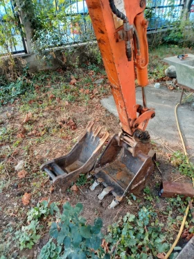 Багер Hitachi Zx18 -3 zaksis, снимка 5