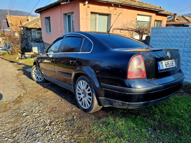 VW Passat, снимка 1 - Автомобили и джипове - 48908267