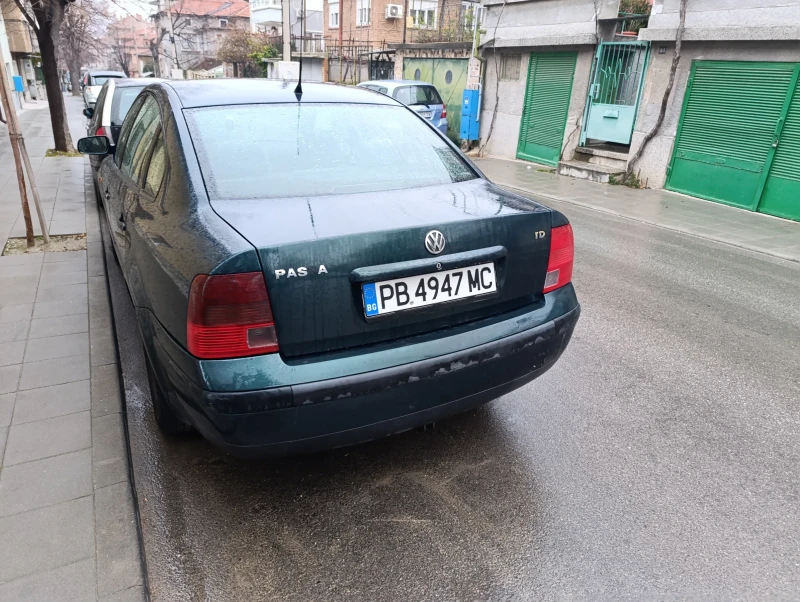 VW Passat, снимка 4 - Автомобили и джипове - 49147583