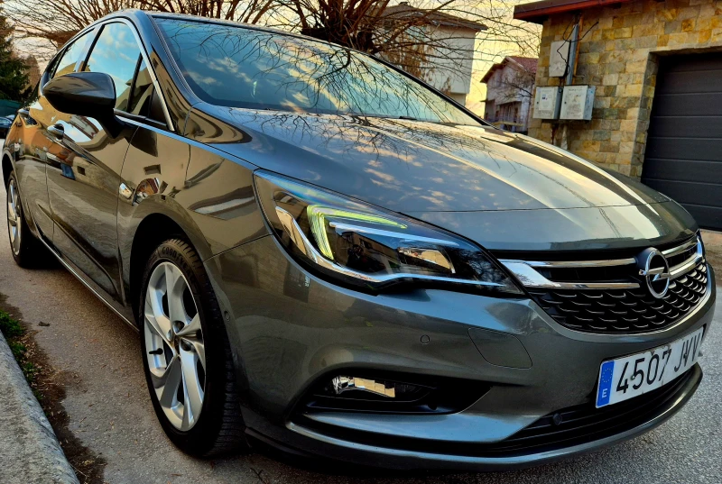 Opel Astra 1.6d-EXCLUSIVE-верига-6speed-нов, снимка 1 - Автомобили и джипове - 49350394