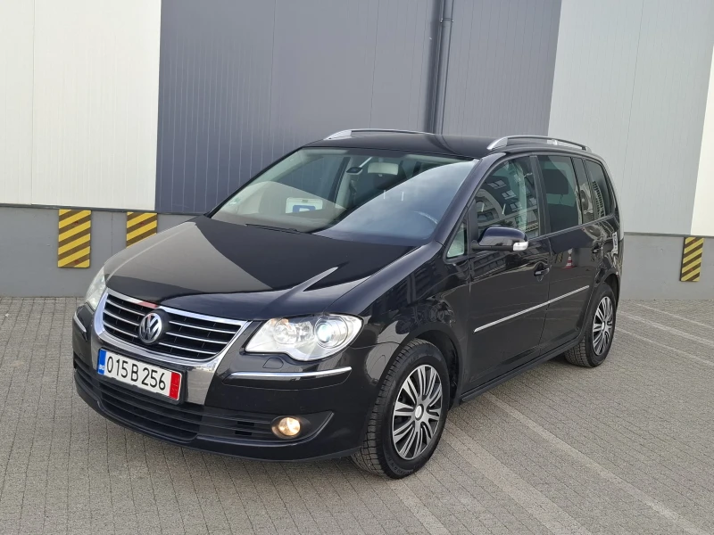 VW Touran 1.9TDI* (105кс)* FACELIFT* XENON* 6-СКОРОСТИ* , снимка 2 - Автомобили и джипове - 49453861