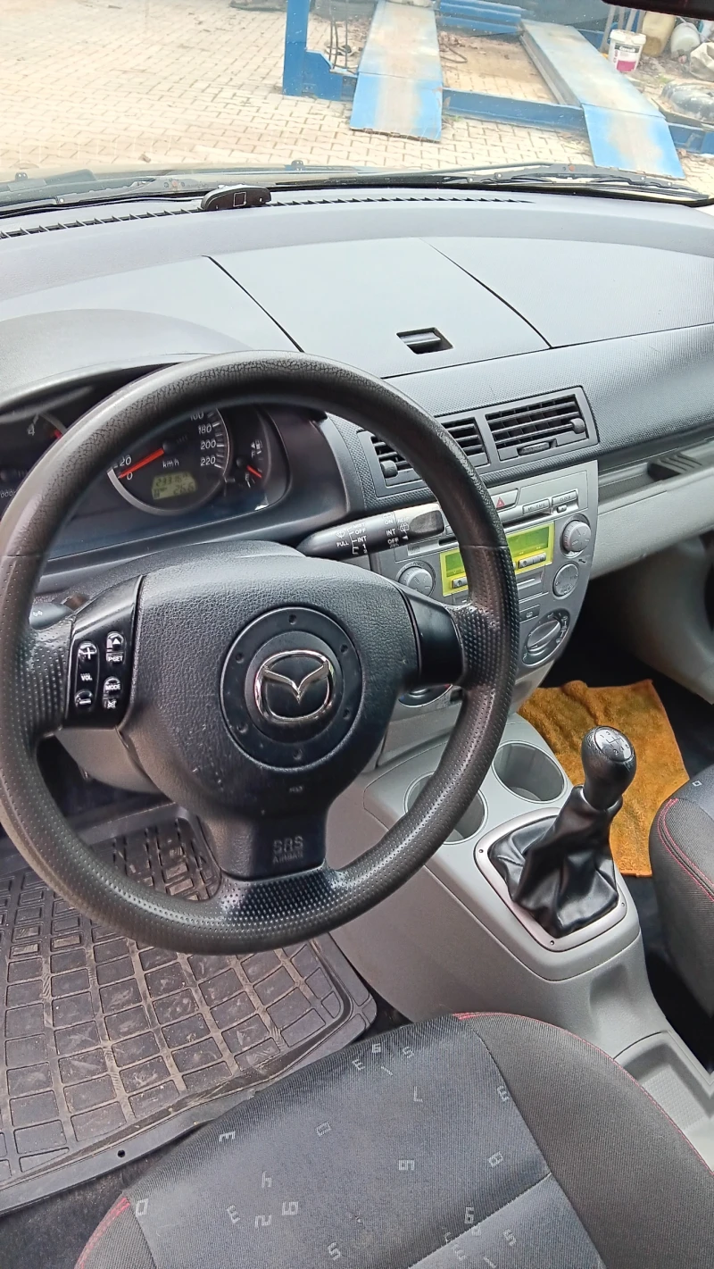 Mazda 2 1.4 D, снимка 5 - Автомобили и джипове - 49607428