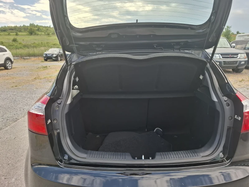 Kia Rio 1, 1 CRDI-Euro 5B, снимка 12 - Автомобили и джипове - 50537551