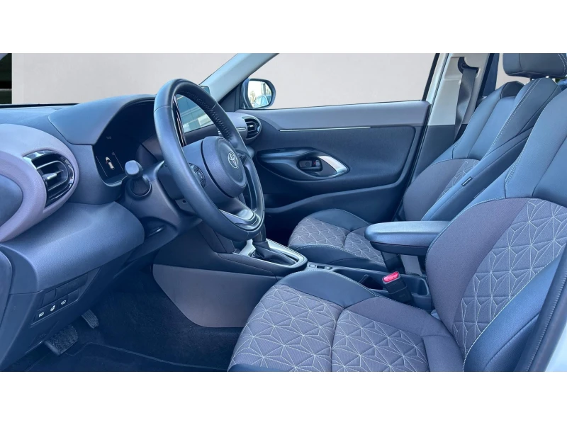 Toyota Yaris Cross Месечна вноска от 540 лв., снимка 12 - Автомобили и джипове - 52748731