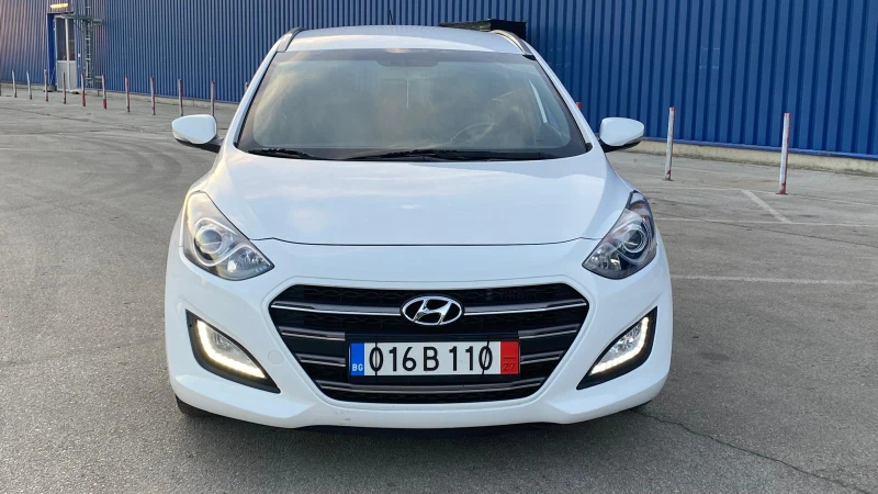 Hyundai I30 1.6 CRDI , снимка 2 - Автомобили и джипове - 52863040