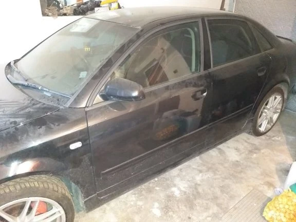 Audi A4, снимка 3 - Автомобили и джипове - 52505934